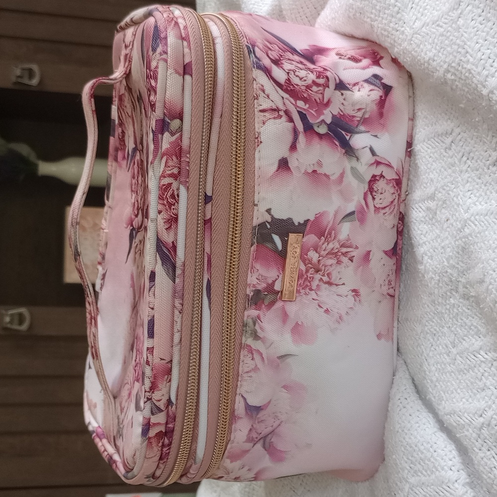 Floral Pink Cosmetic Bag